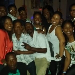 Meet your Posher, Dana